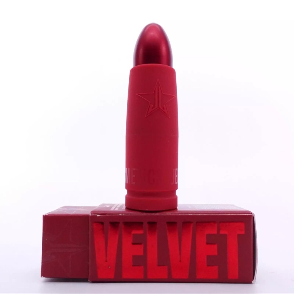 Jeffree Star Velvet Trap Lipstick Entrapment Dark Pink New